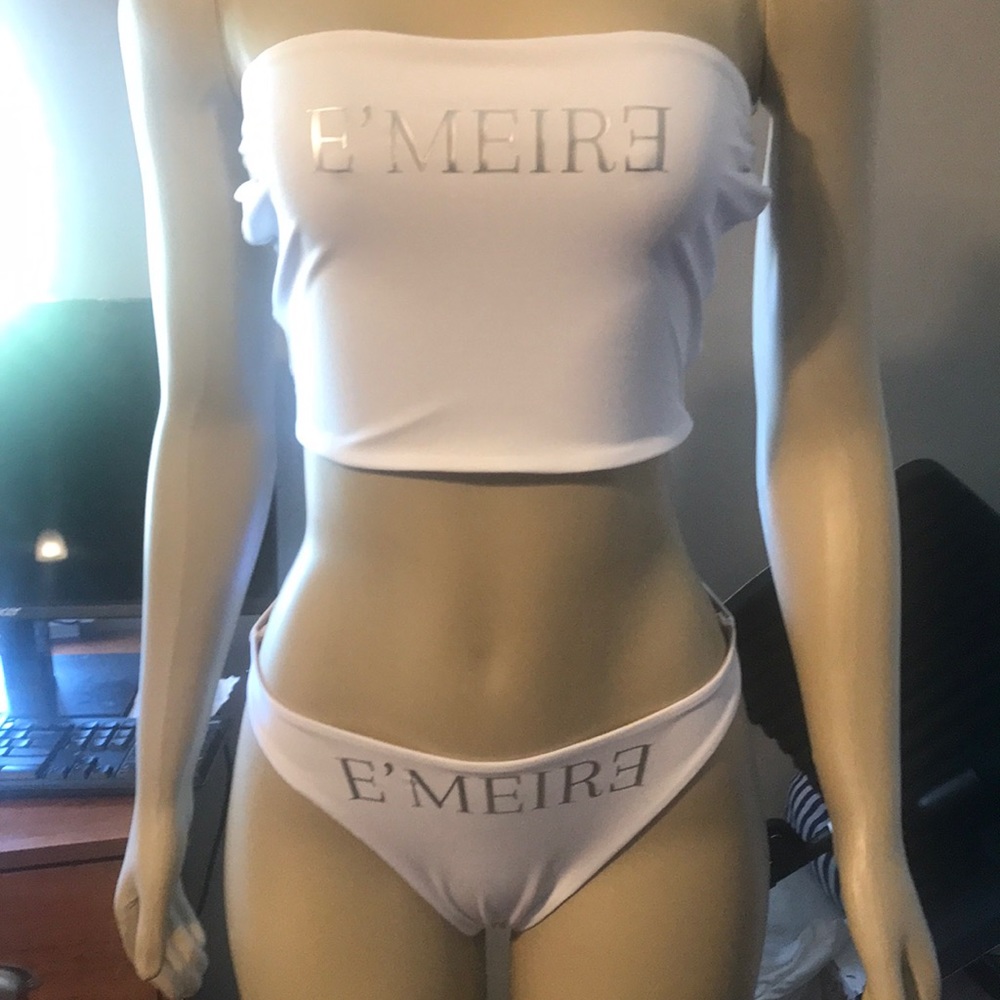Bandeau swim set.